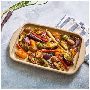 Pampered Chef Medium Stone Bar Pan NEW